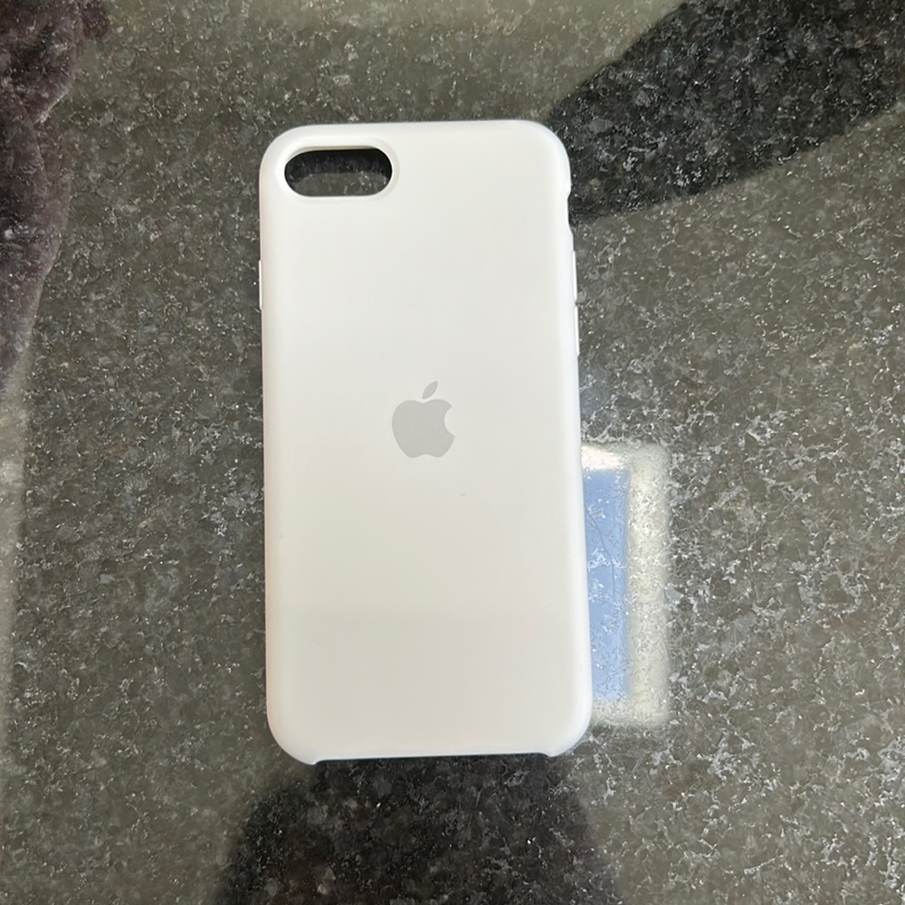 Apple iPhone SE Case in White